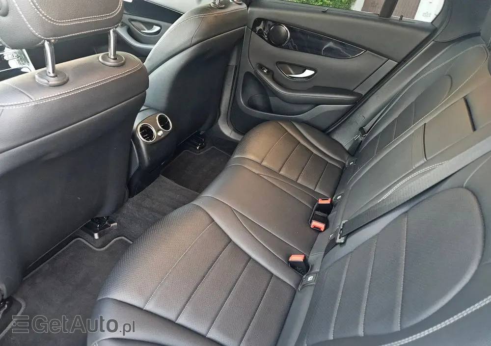 MERCEDES-BENZ GLC 220 d 4Matic 9G-TRONIC