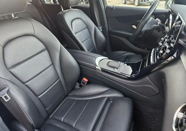 MERCEDES-BENZ GLC 220 d 4Matic 9G-TRONIC