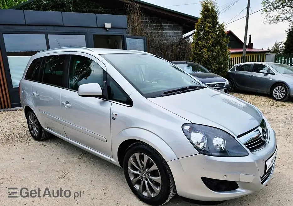 OPEL Zafira 1.8 Family Plus