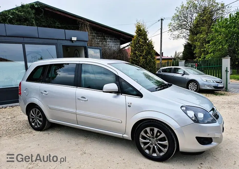 OPEL Zafira 1.8 Family Plus