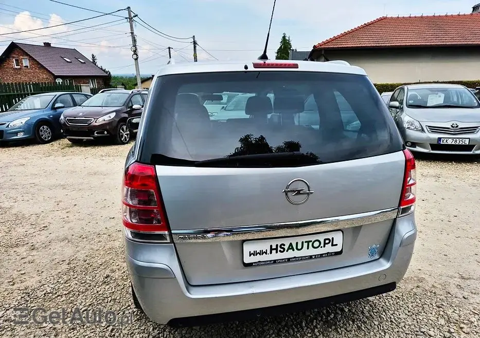 OPEL Zafira 1.8 Family Plus