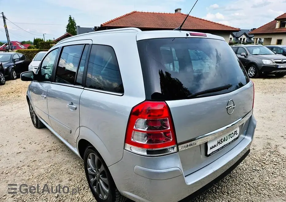 OPEL Zafira 1.8 Family Plus