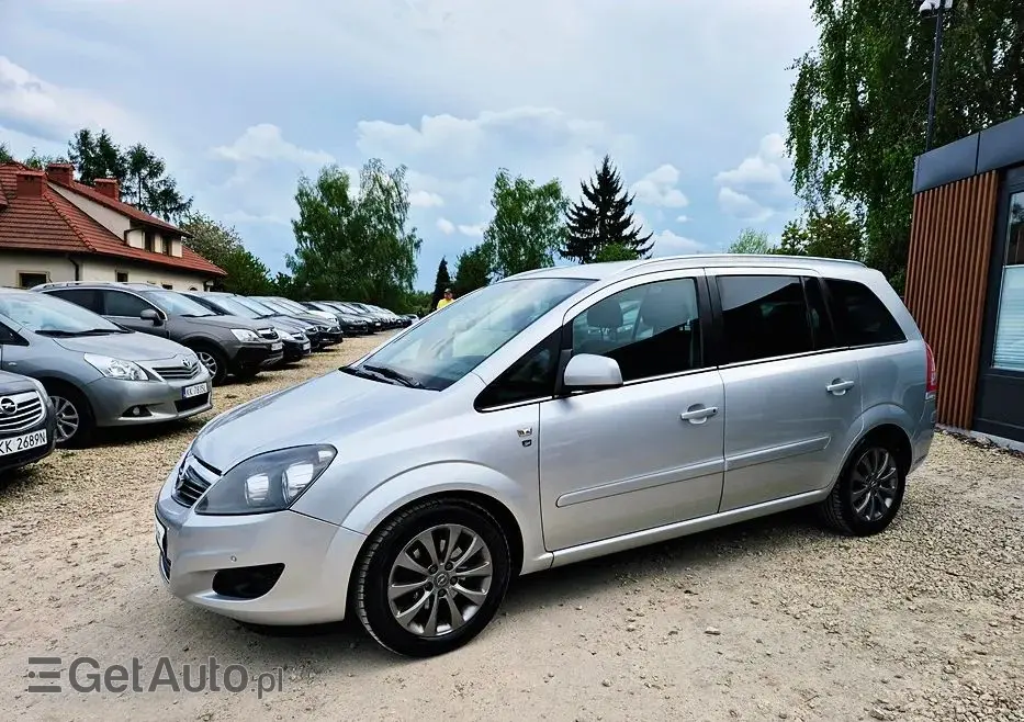 OPEL Zafira 1.8 Family Plus