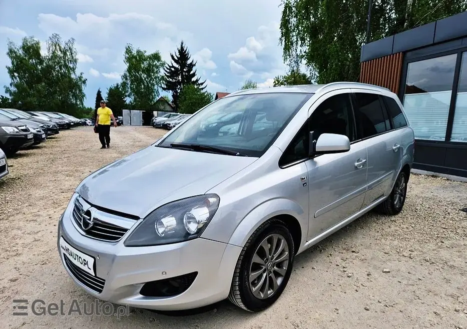 OPEL Zafira 1.8 Family Plus