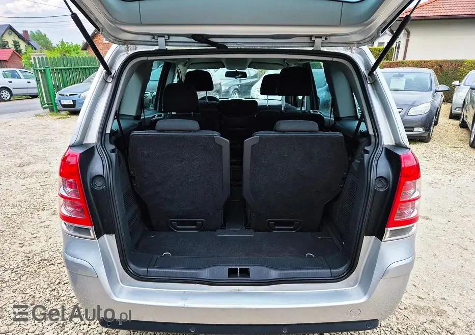 OPEL Zafira 1.8 Family Plus