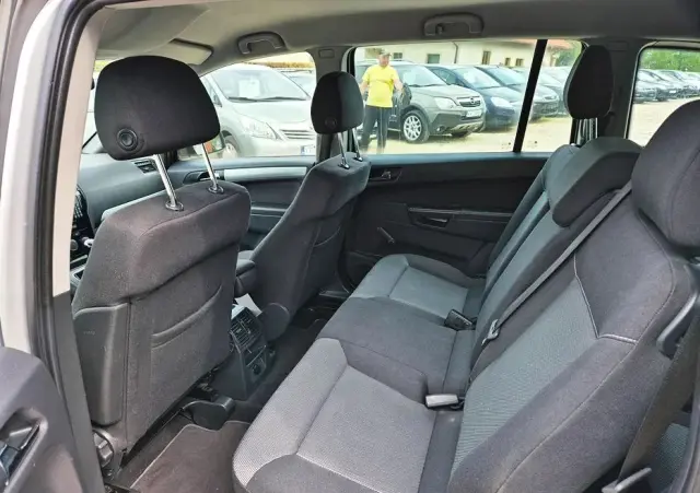 OPEL Zafira 1.8 Family Plus