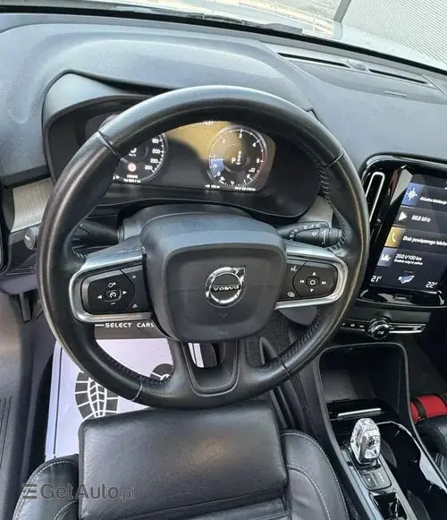 VOLVO Xc 40 