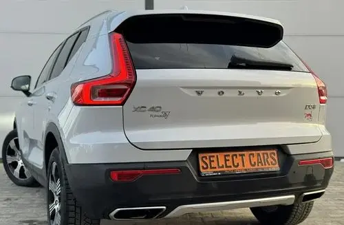 VOLVO Xc 40 