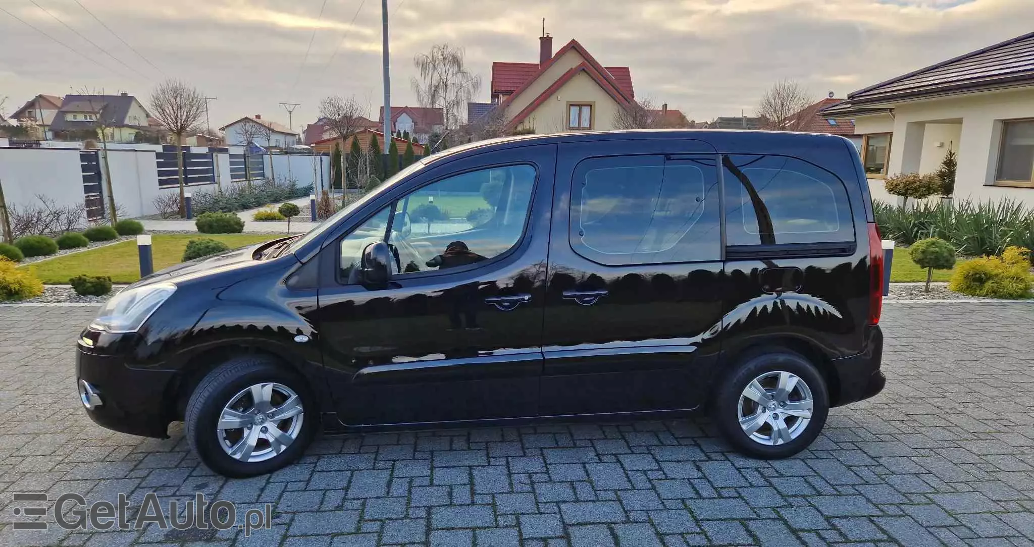 CITROËN Berlingo Multispace e-HDi 90 FAP EGS6 Exclusive