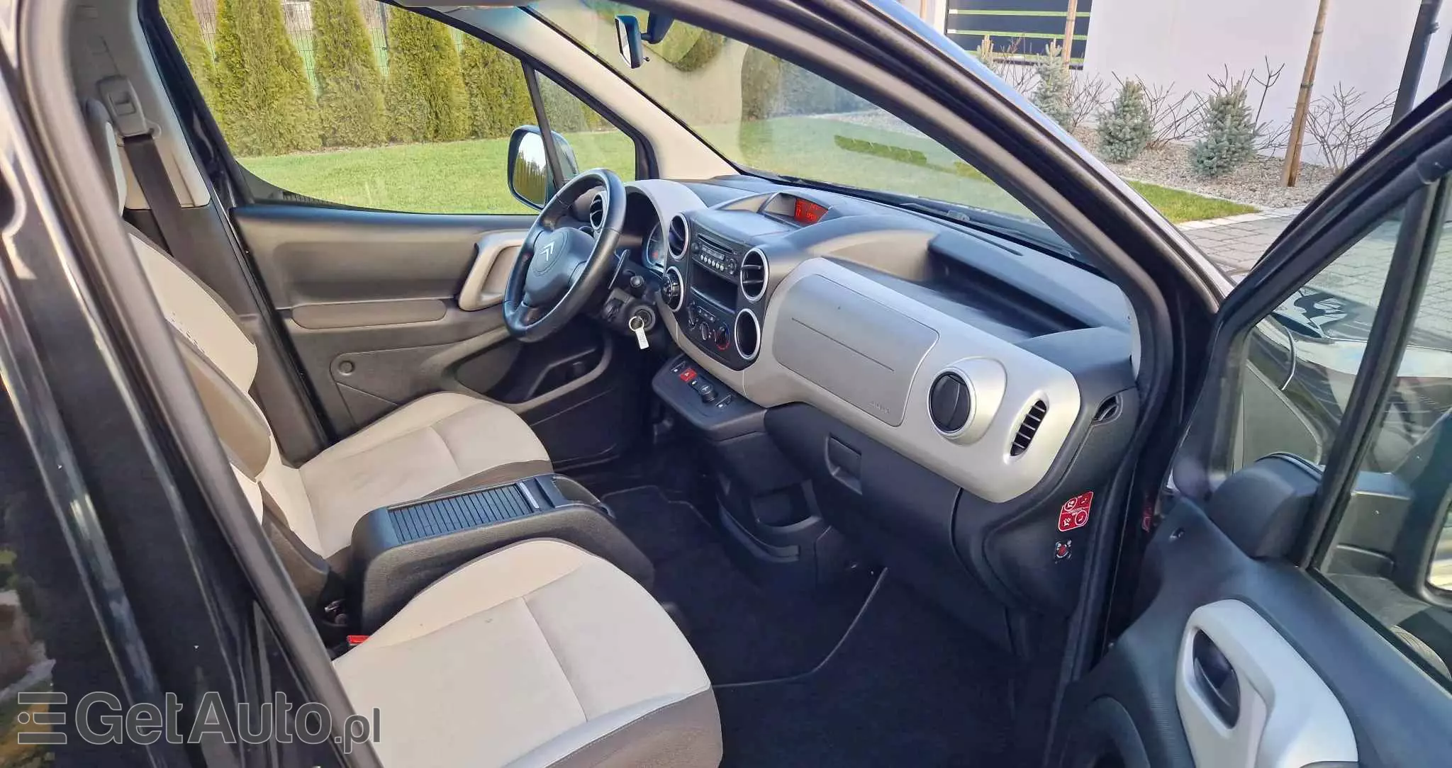 CITROËN Berlingo Multispace e-HDi 90 FAP EGS6 Exclusive