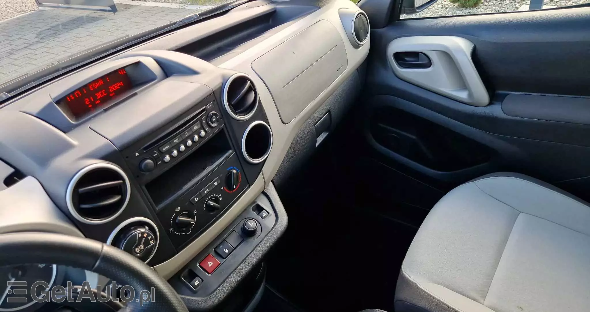 CITROËN Berlingo Multispace e-HDi 90 FAP EGS6 Exclusive