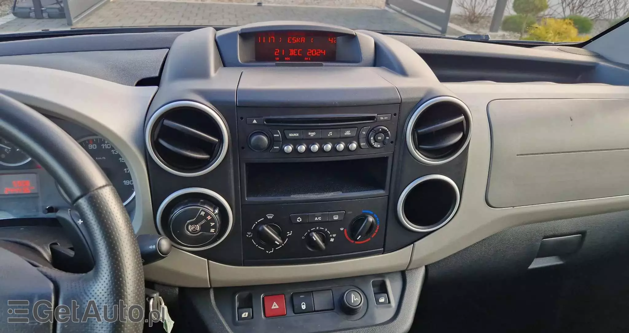 CITROËN Berlingo Multispace e-HDi 90 FAP EGS6 Exclusive