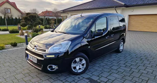 CITROËN Berlingo Multispace e-HDi 90 FAP EGS6 Exclusive