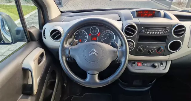 CITROËN Berlingo Multispace e-HDi 90 FAP EGS6 Exclusive