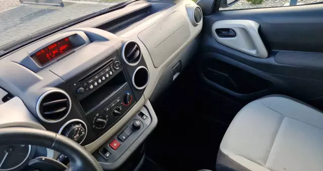 CITROËN Berlingo Multispace e-HDi 90 FAP EGS6 Exclusive