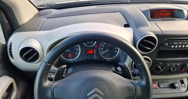 CITROËN Berlingo Multispace e-HDi 90 FAP EGS6 Exclusive