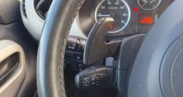 CITROËN Berlingo Multispace e-HDi 90 FAP EGS6 Exclusive