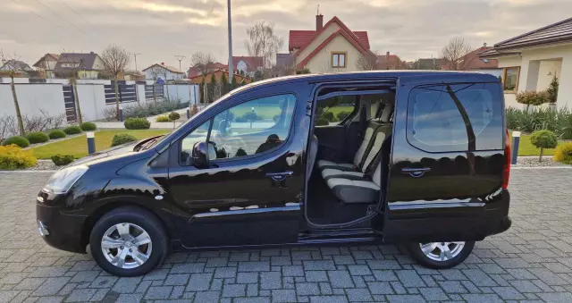 CITROËN Berlingo Multispace e-HDi 90 FAP EGS6 Exclusive