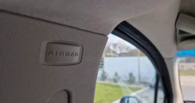 CITROËN Berlingo Multispace e-HDi 90 FAP EGS6 Exclusive