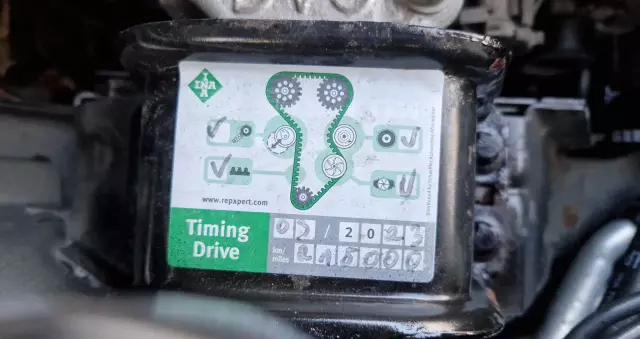 CITROËN Berlingo Multispace e-HDi 90 FAP EGS6 Exclusive