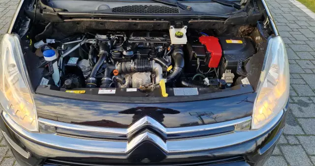 CITROËN Berlingo Multispace e-HDi 90 FAP EGS6 Exclusive