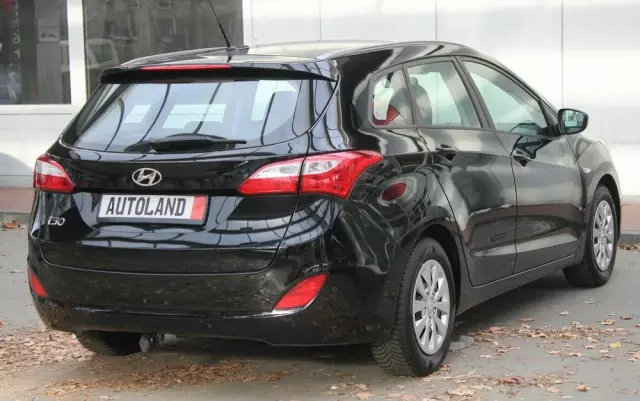 HYUNDAI I30 