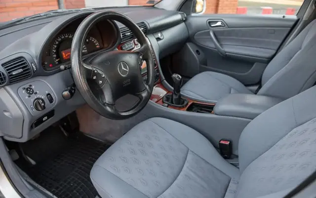 MERCEDES-BENZ Klasa C 