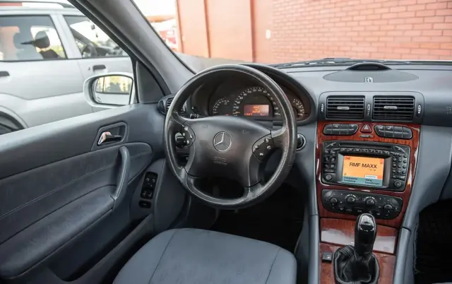 MERCEDES-BENZ Klasa C 