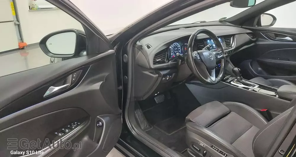 OPEL Insignia 2.0 CDTI Ultimate S&S