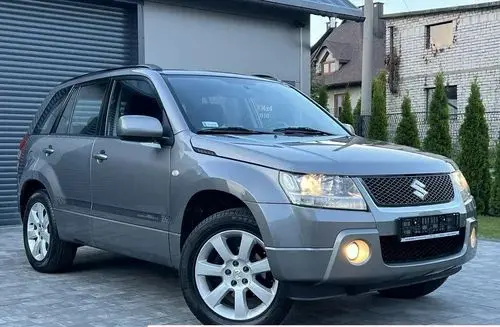 SUZUKI Grand Vitara 