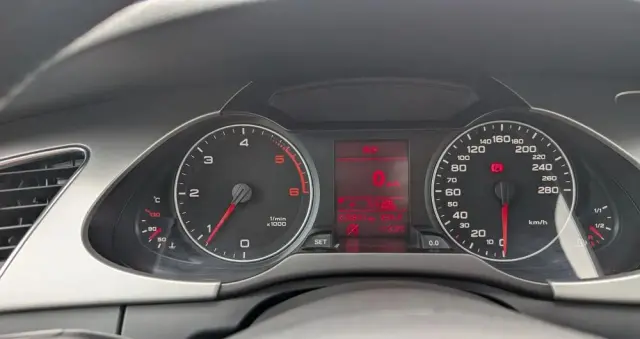 AUDI A4 Avant 2.0 TDI 116g DPF Ambition