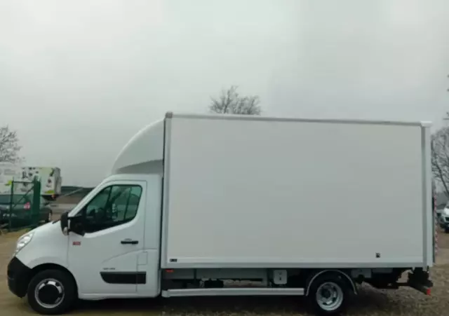 RENAULT Master Kontener 