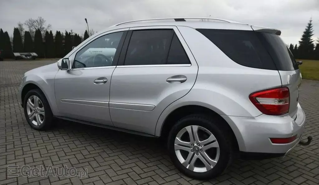 MERCEDES-BENZ Ml 