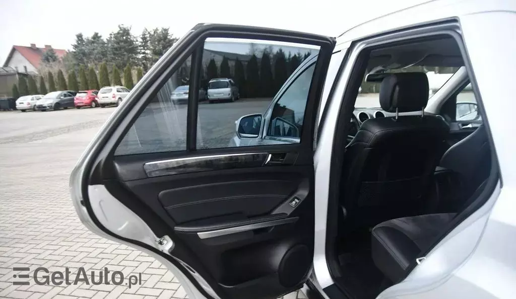 MERCEDES-BENZ Ml 