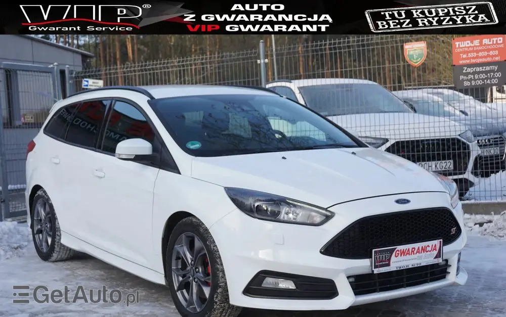 FORD Focus SW Ver-2-0-ecoboost-st-mit-leder--exclusiv--paket