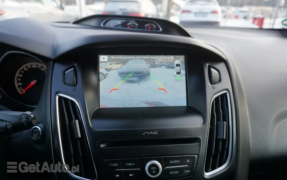 FORD Focus SW Ver-2-0-ecoboost-st-mit-leder--exclusiv--paket