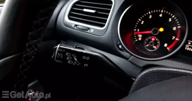 VOLKSWAGEN Golf 1.2 TSI Style