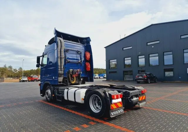 VOLVO FH 13 440 EURO 5 Globetrotter automat mega 2007 