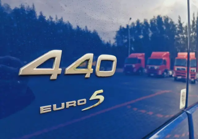 VOLVO FH 13 440 EURO 5 Globetrotter automat mega 2007 