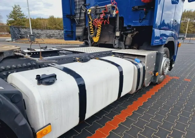 VOLVO FH 13 440 EURO 5 Globetrotter automat mega 2007 