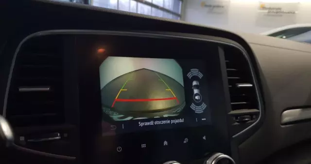 RENAULT Megane 1.5 Blue dCi Zen