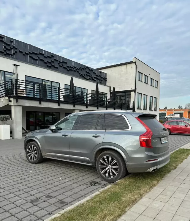 VOLVO Xc 90 