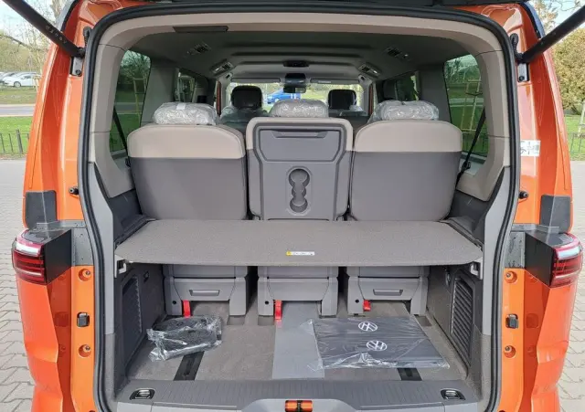 VOLKSWAGEN Multivan 2.0 TDI L2 Edition DSG