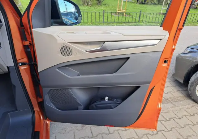 VOLKSWAGEN Multivan 2.0 TDI L2 Edition DSG