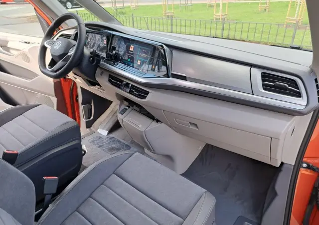 VOLKSWAGEN Multivan 2.0 TDI L2 Edition DSG