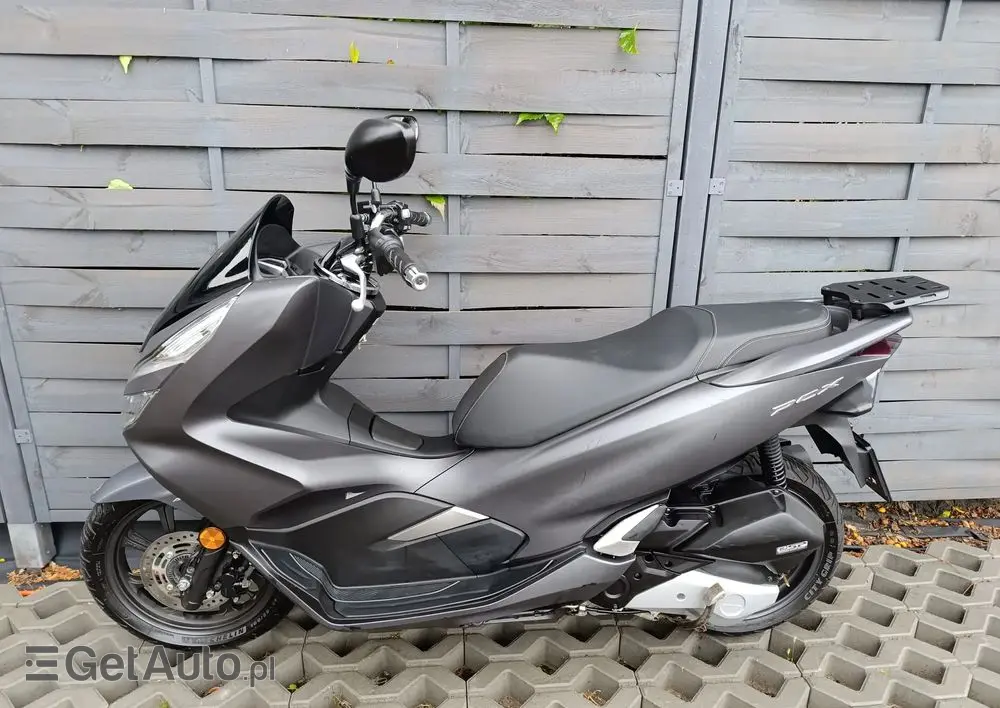 HONDA PCX 