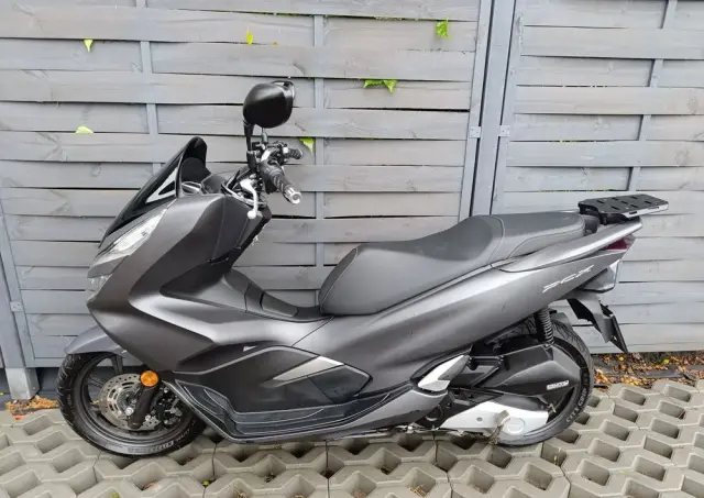 HONDA PCX 