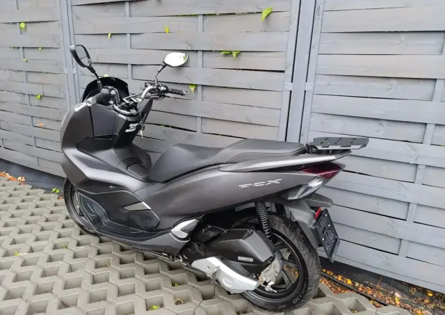 HONDA PCX 
