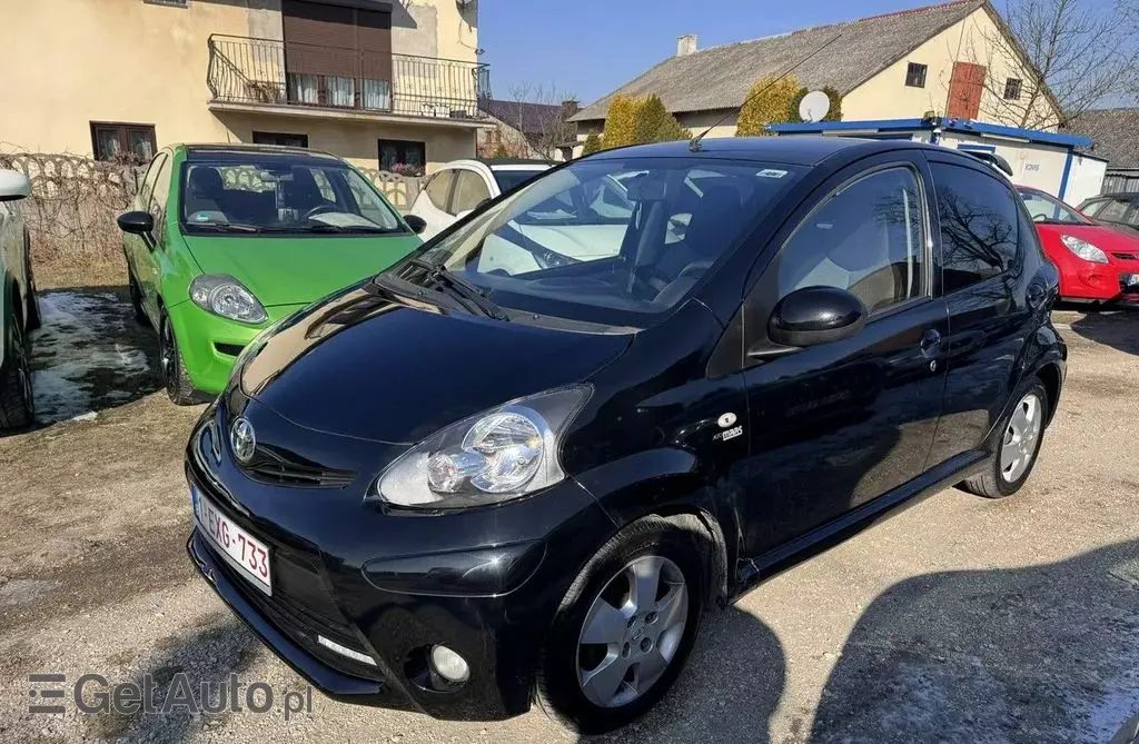 TOYOTA Aygo 