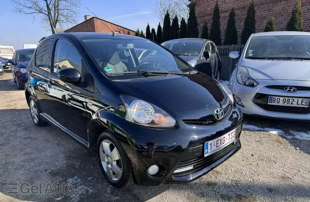 TOYOTA Aygo 